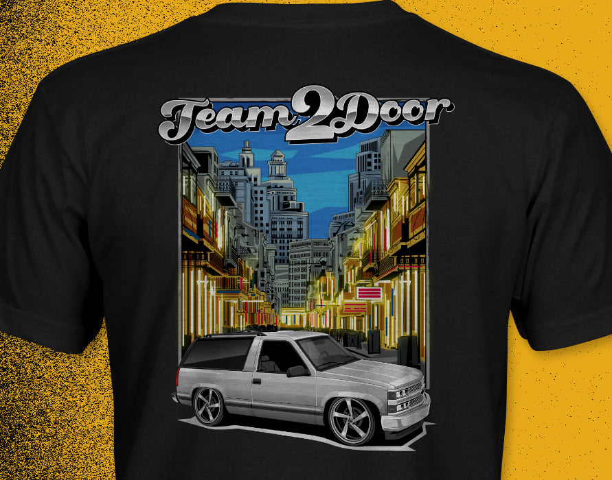 C/K Society Team2Door Lowered Chevy 2-Door Tahoe Short-Sleeve Signature Series Unisex T-Shirt